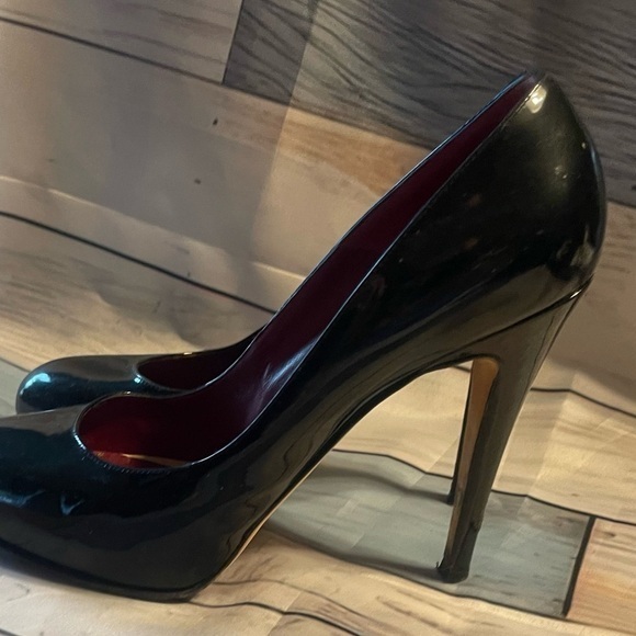 Brian Atwood Patent Leather Pump Stiletto Heels EU Sz (39) US Woman’s Sz 8 EUC - Picture 5 of 9